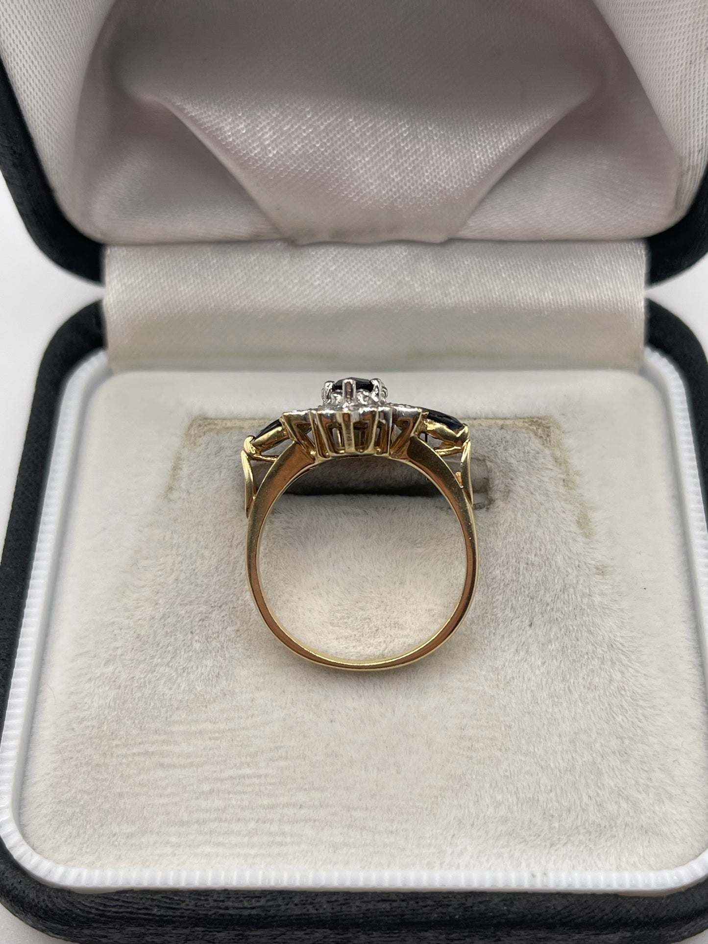9ct gold sapphire and diamond ring