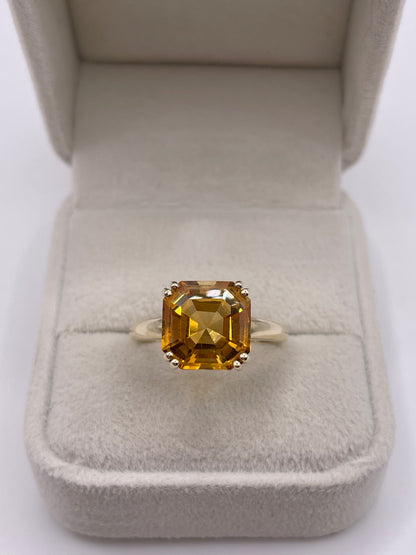 9ct gold citrine ring
