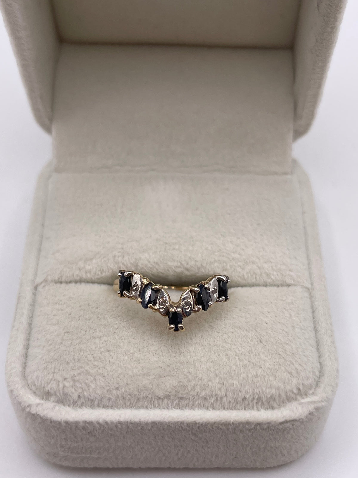 9ct gold sapphire and diamond wishbone ring