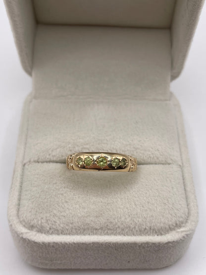 9ct gold peridot gypsy ring