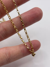 Load image into Gallery viewer, 9ct gold chain 279
