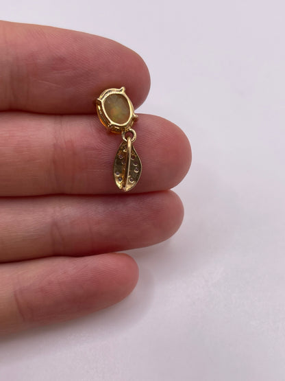 9ct gold opal and diamond pendant