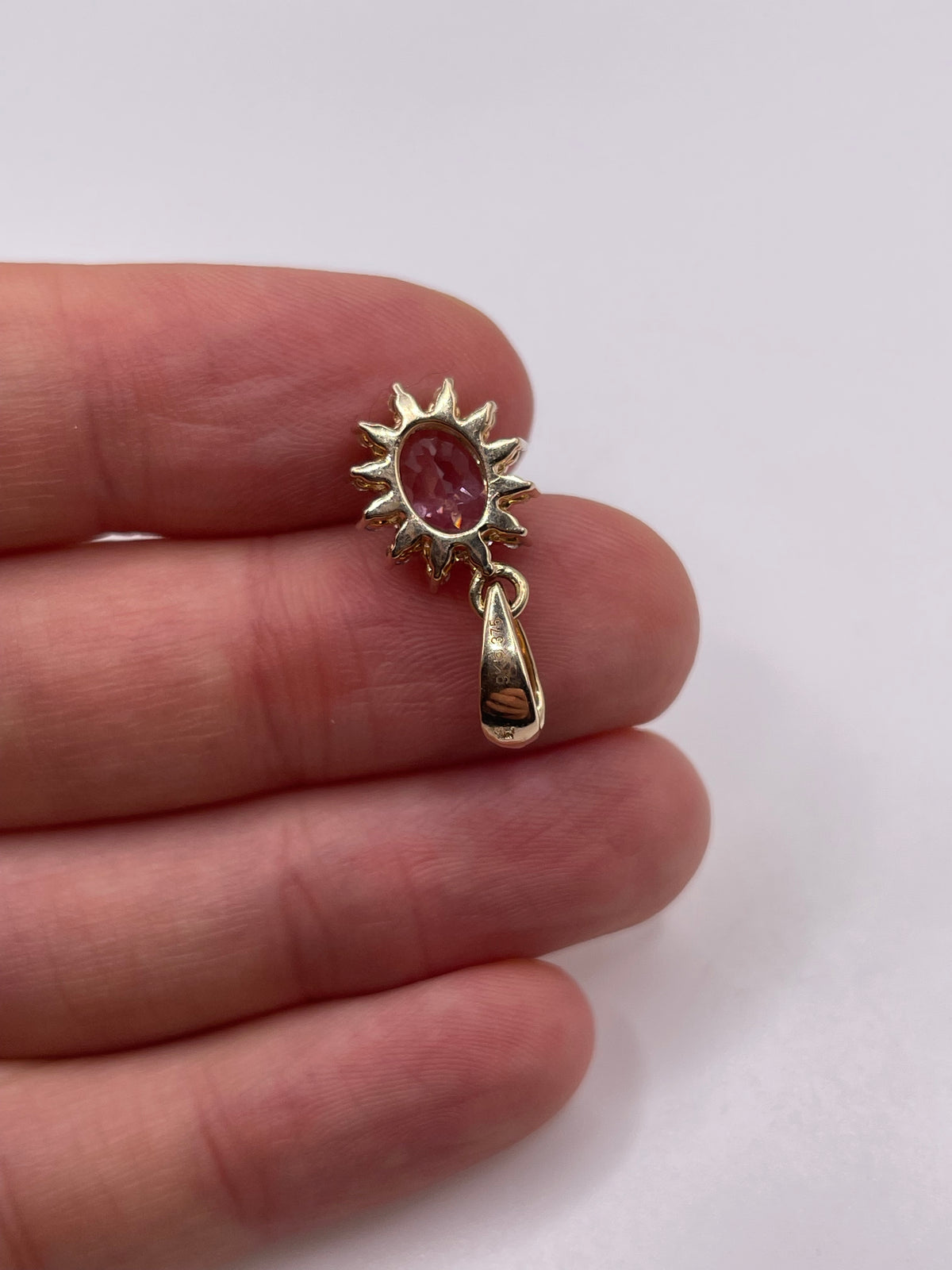 9ct gold kunzite and zircon pendant