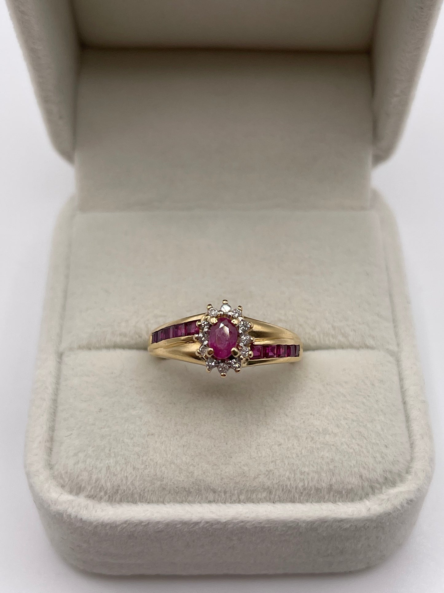 14ct gold ruby and diamond ring