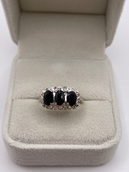 9ct gold sapphire and diamond ring