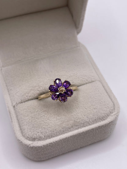 9ct gold amethyst cluster ring