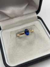 Load image into Gallery viewer, 9ct gold kyanite ring
