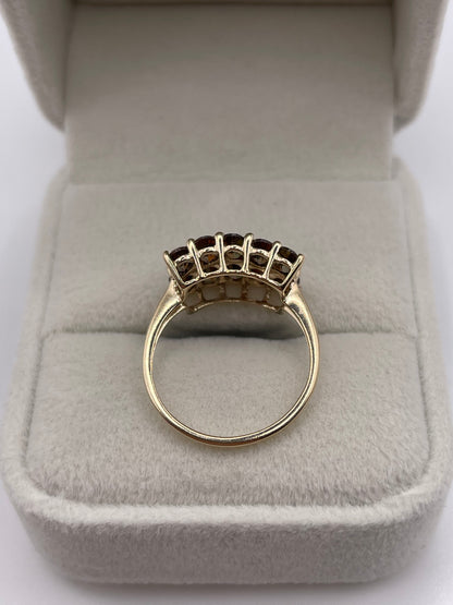 9ct gold quartz and diamond ring