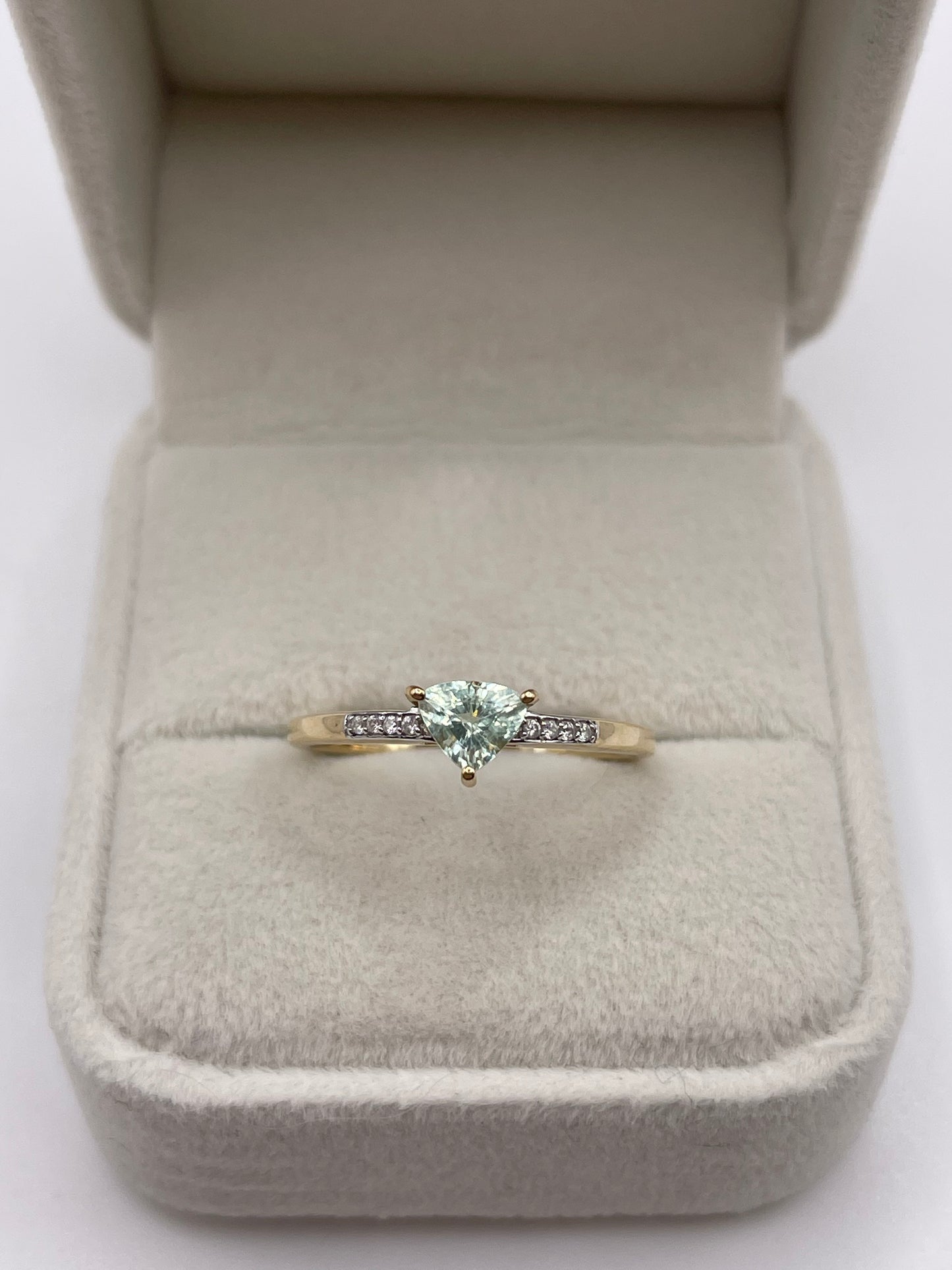 9ct gold tourmaline and zircon ring