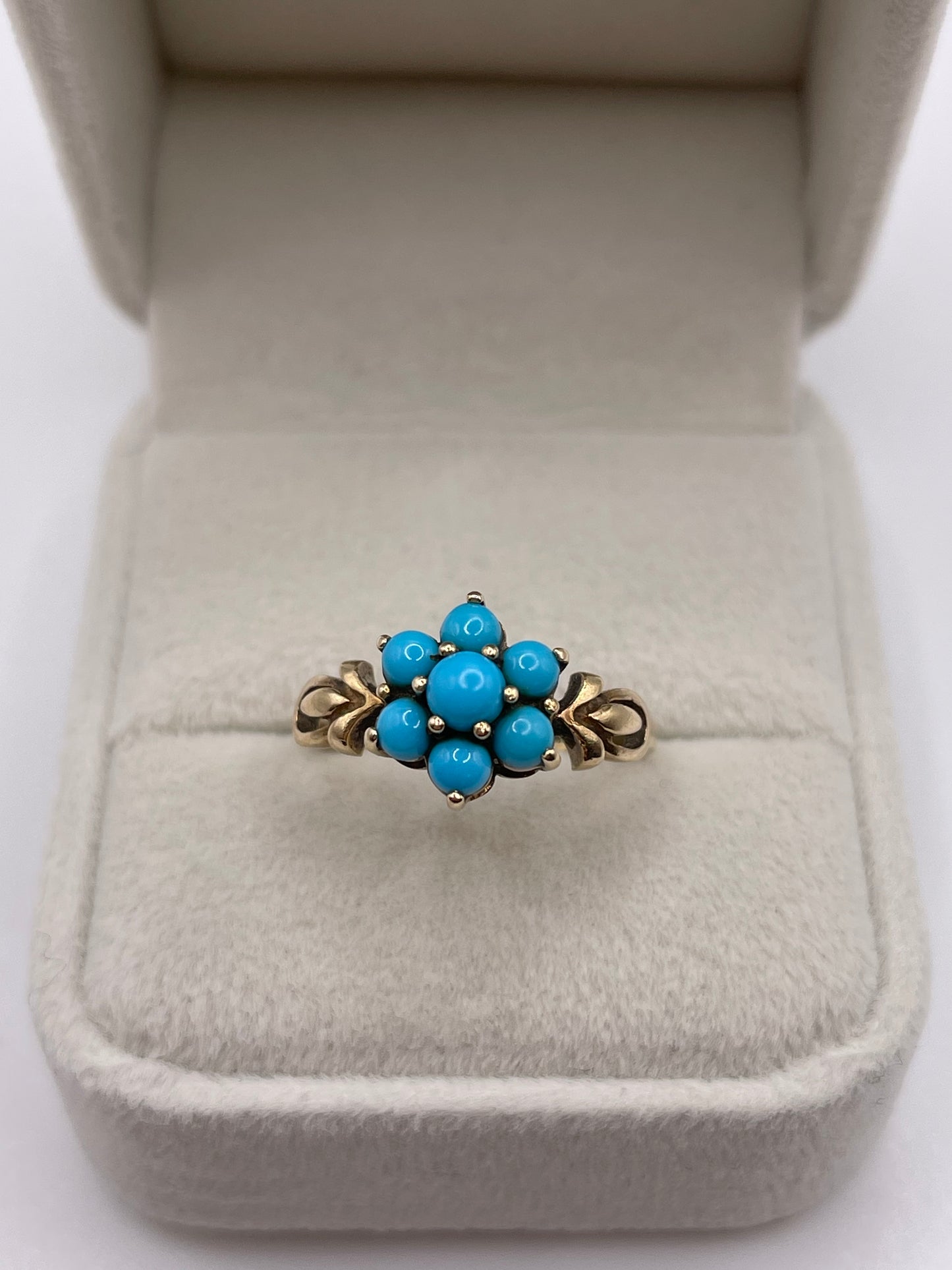 9ct gold turquoise cluster ring