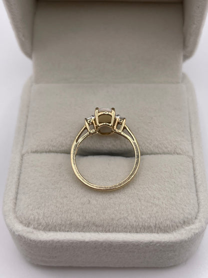 9ct gold opal and zircon ring
