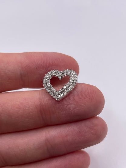 9ct white gold diamond heart pendant