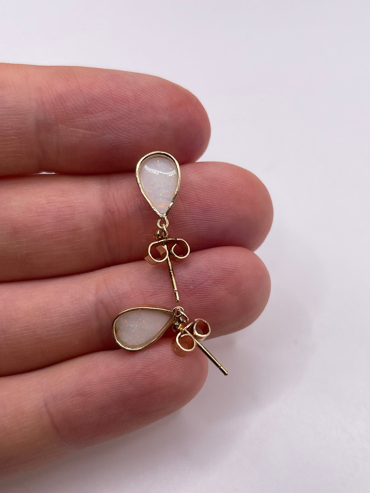 9ct gold opal earrings