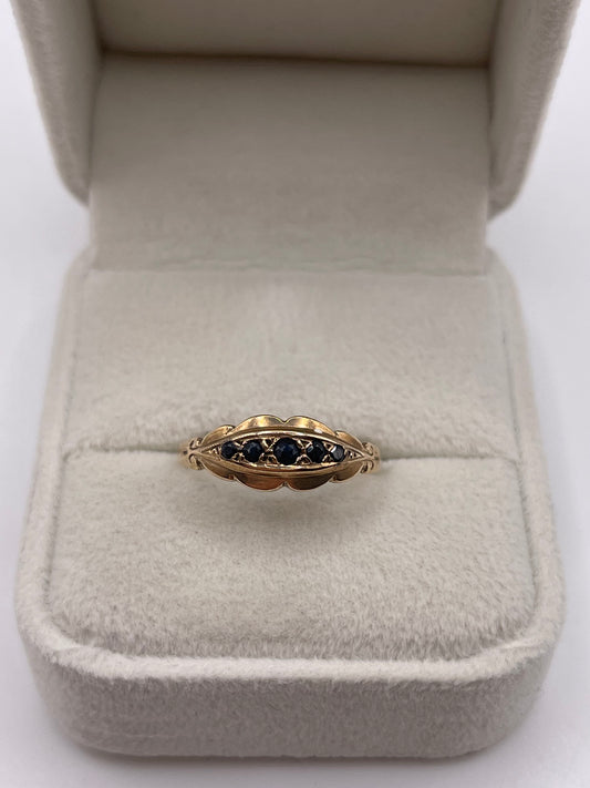 9ct gold sapphire ring