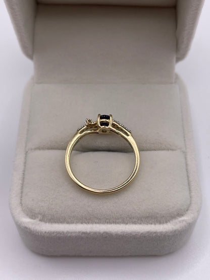 9ct gold sapphire and zircon ring