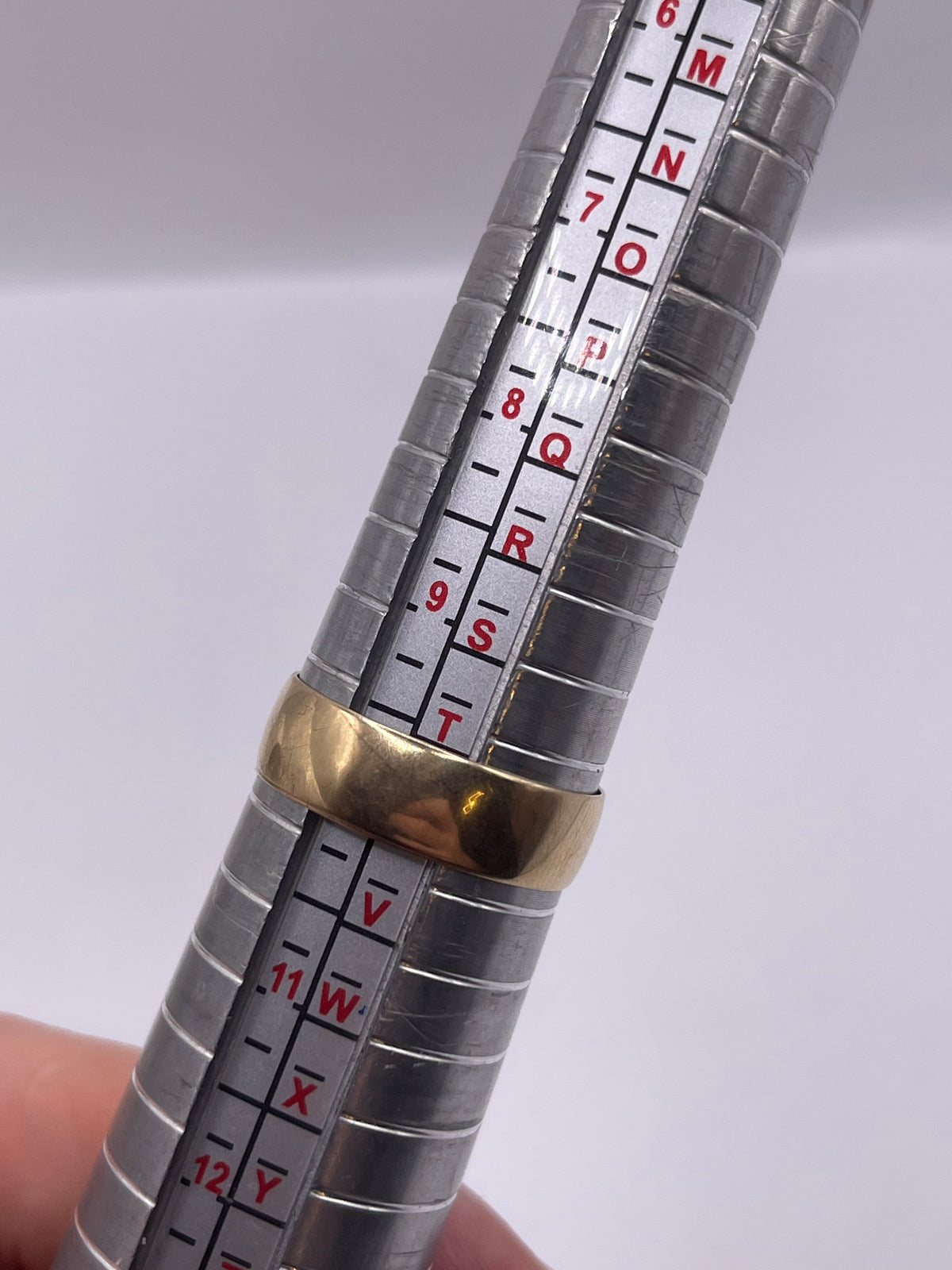 9ct gold band