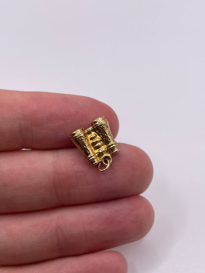 9ct gold binoculars charm