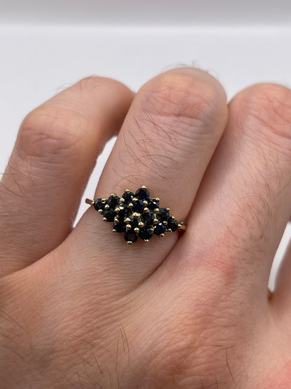 9ct gold sapphire cluster ring