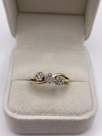 9ct gold diamond cluster ring