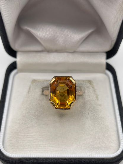 9ct gold citrine ring