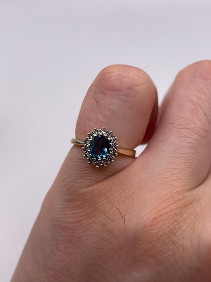 9ct gold topaz and diamond ring