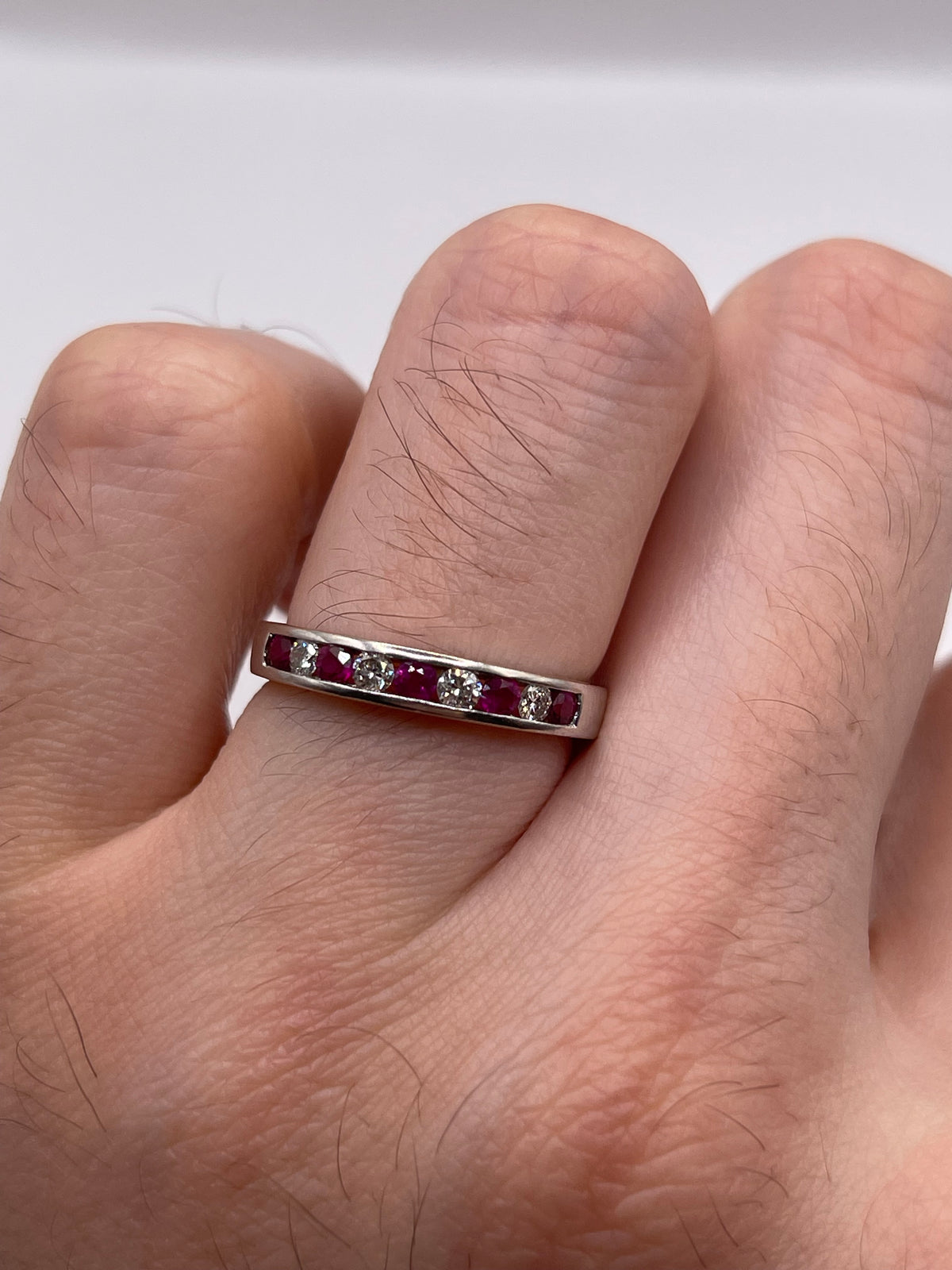 9ct white gold ruby and diamond ring