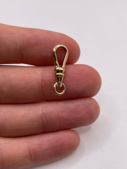 9ct gold dog clip 8