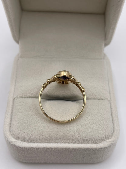 9ct gold amethyst claddagh ring