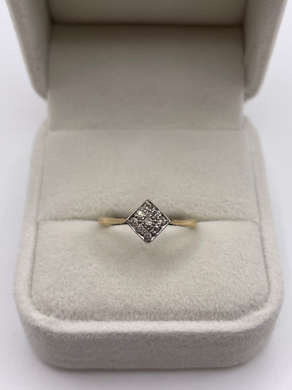 18ct gold diamond cluster ring