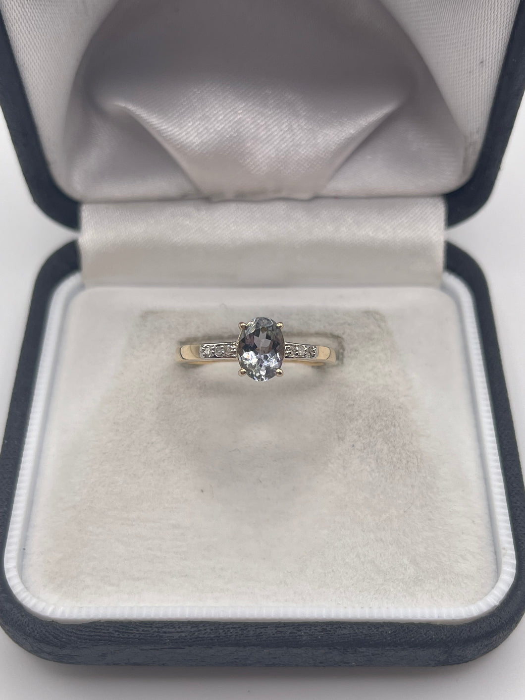 9ct gold bi coloured tanzanite and diamond ring