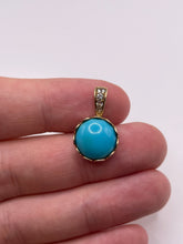 Load image into Gallery viewer, 9ct gold turquoise pendant
