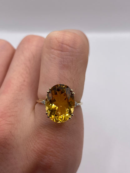 9ct gold citrine and diamond ring