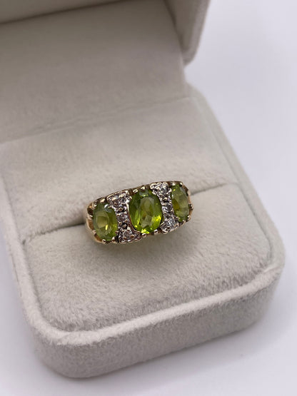9ct gold peridot and diamond ring
