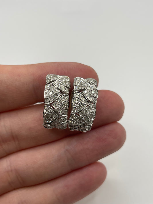 18ct white gold diamond earrings