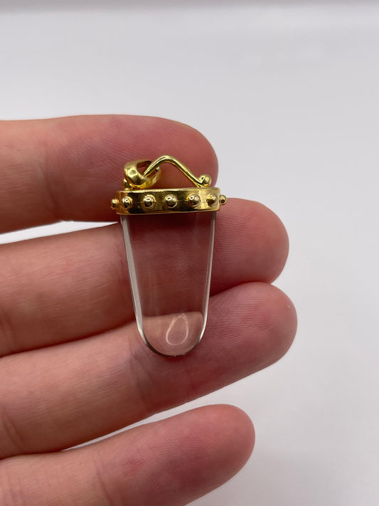 9ct gold rock crystal pendant