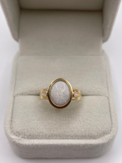 9ct gold opal ring