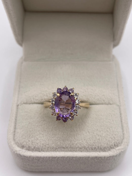 9ct gold amethyst and zircon ring