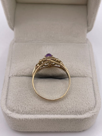 9ct gold cabochon amethyst ring