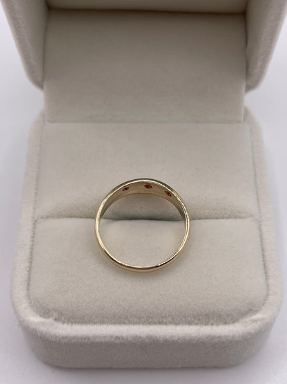 9ct gold garnet gypsy ring