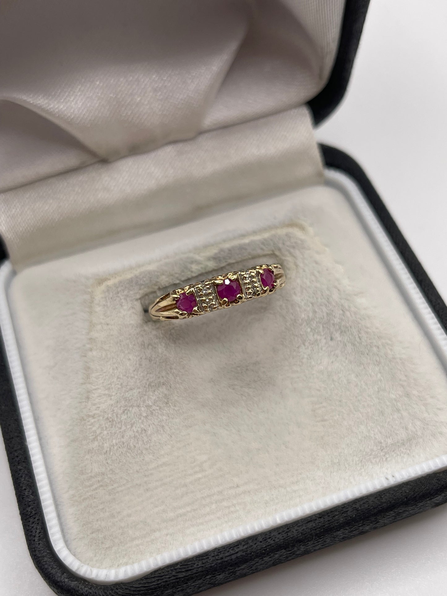 9ct gold ruby and diamond ring