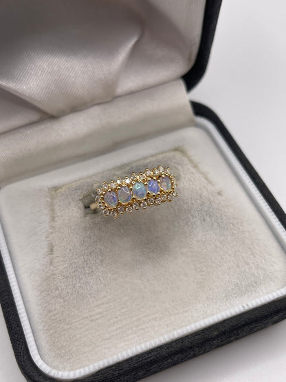 18ct gold opal and diamond ring