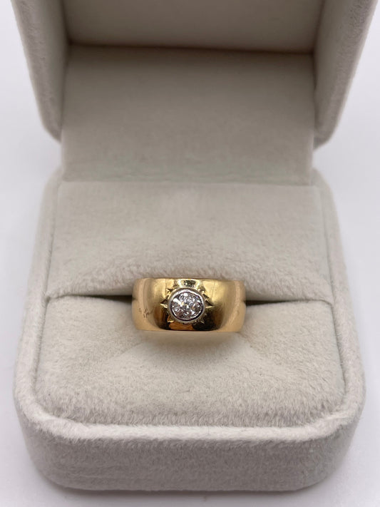 18ct gold old cut diamond band