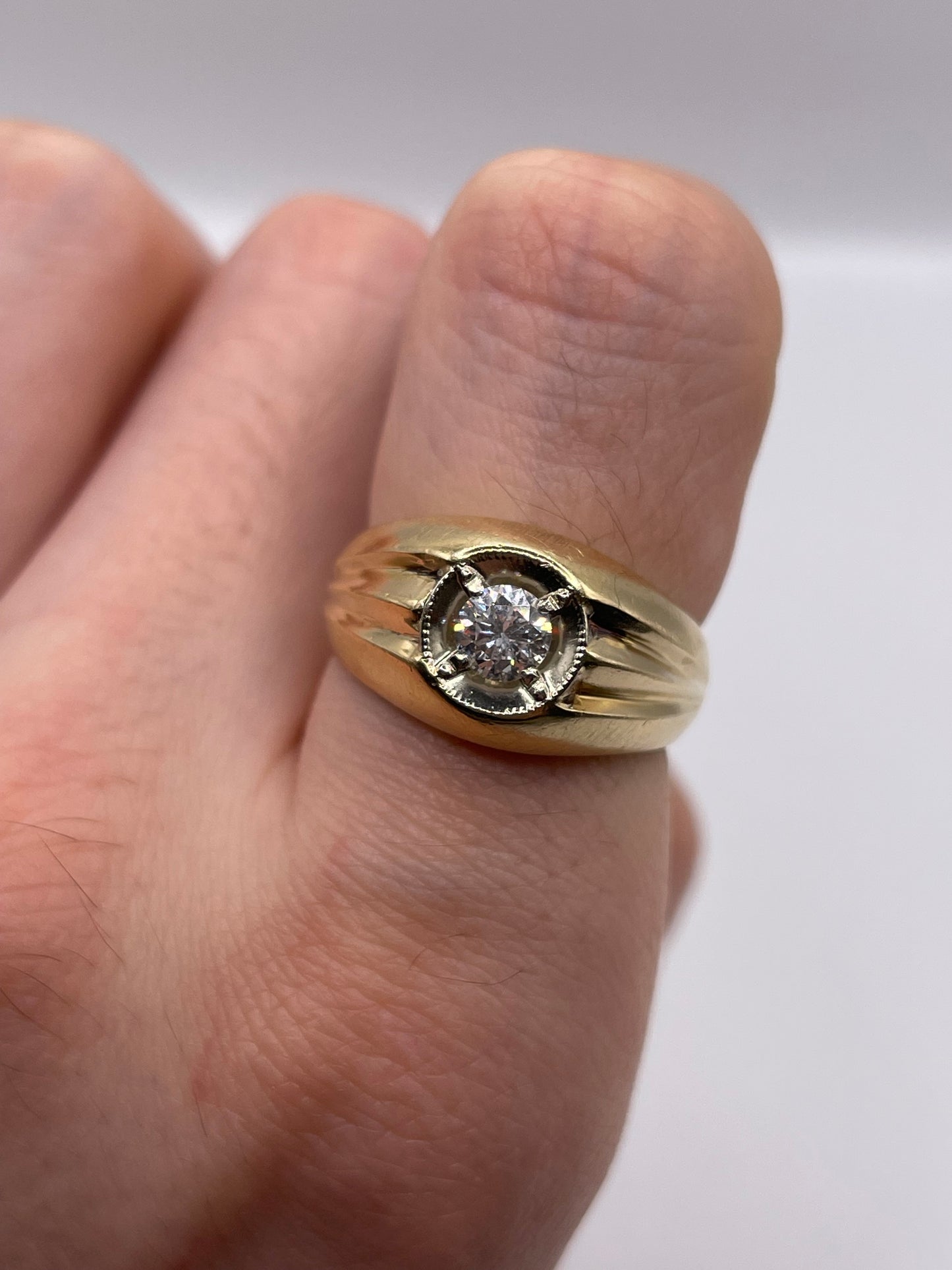 14ct gold diamond ring