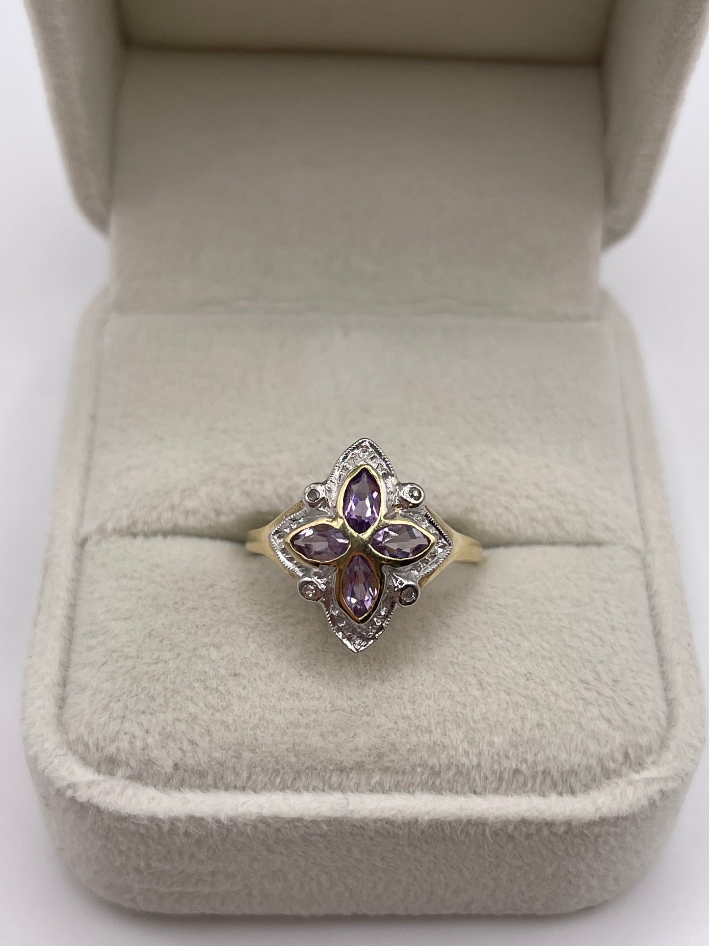 9ct gold amethyst and diamond ring