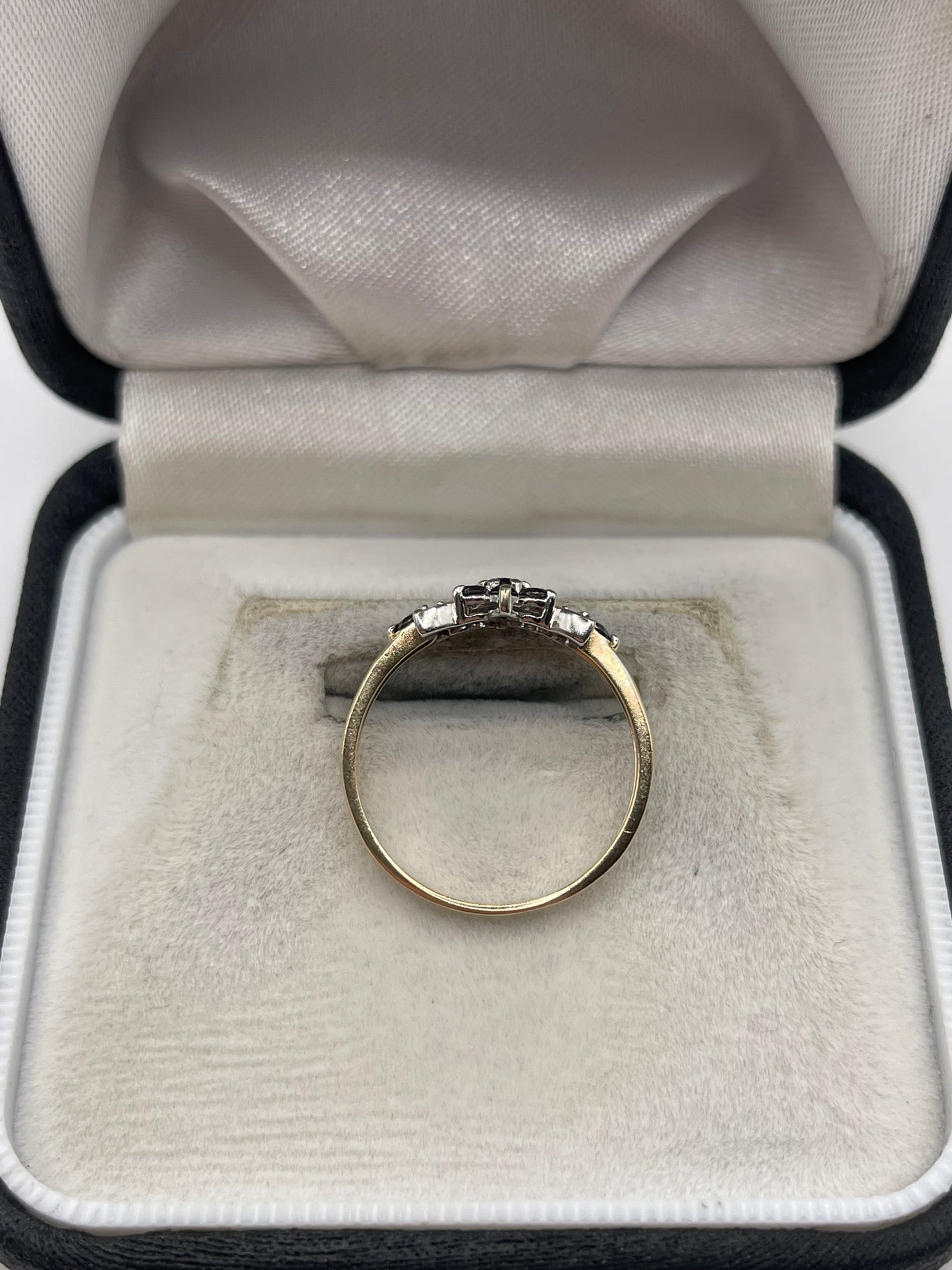 9ct gold diamond cluster ring