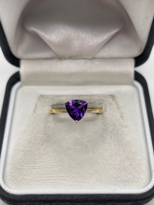 9ct gold amethyst ring