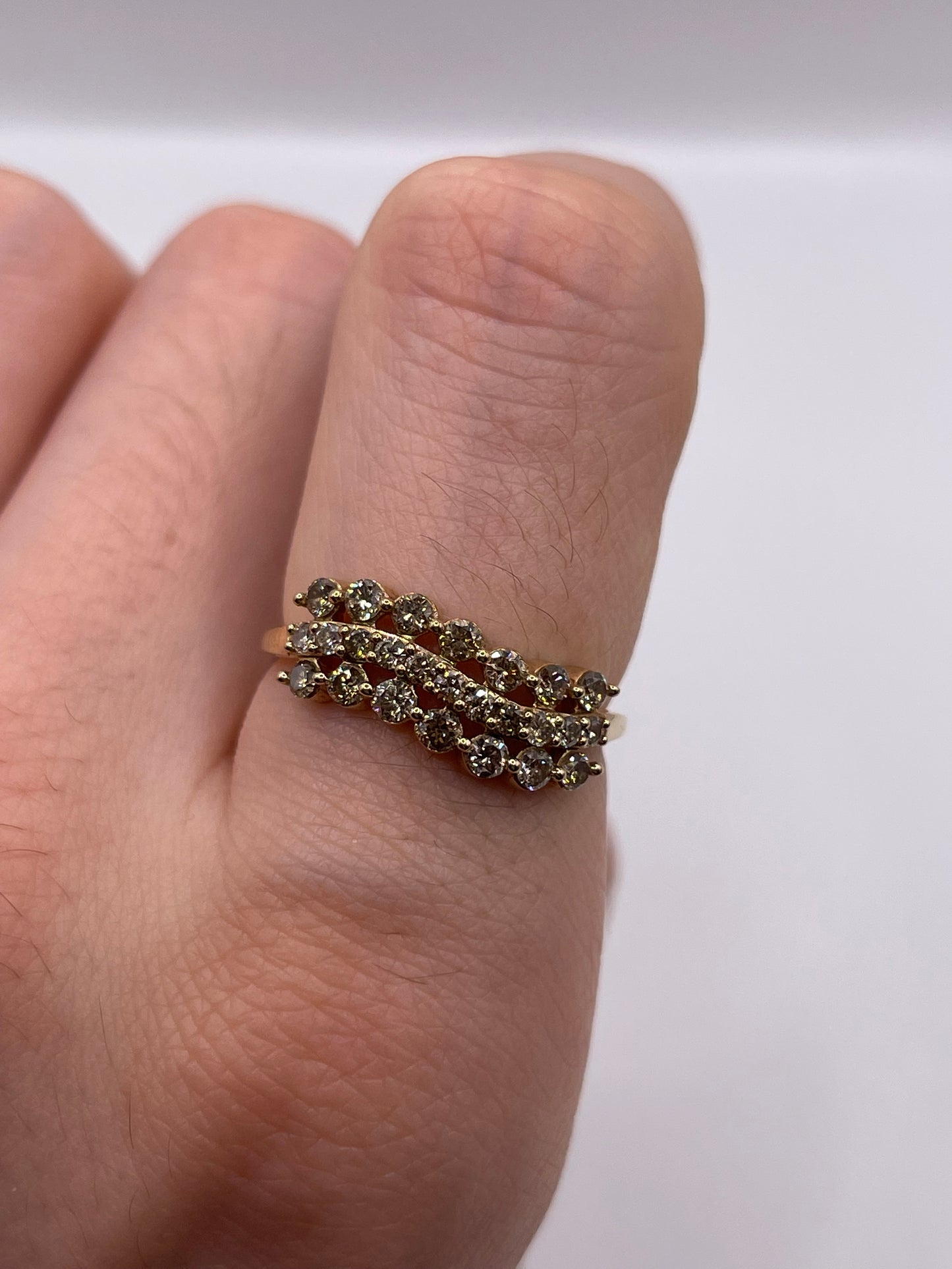 9ct gold diamond cluster ring