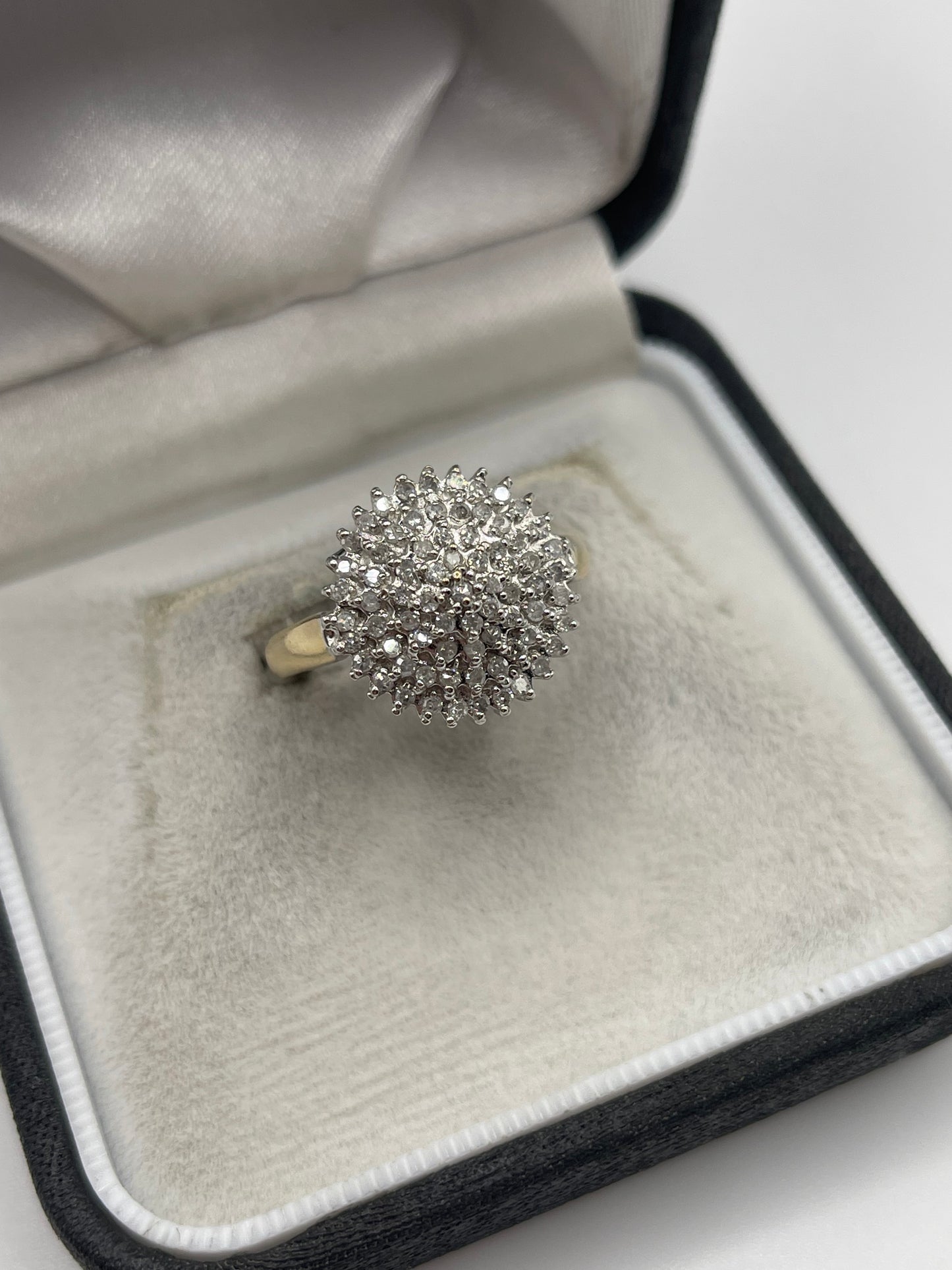 9ct gold diamond cluster ring