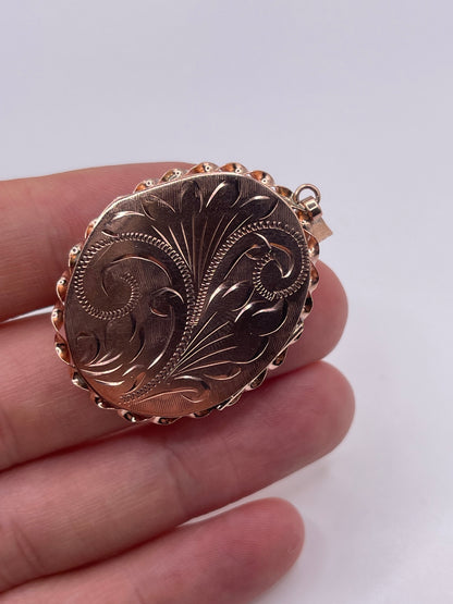 9ct rose gold locket pendant