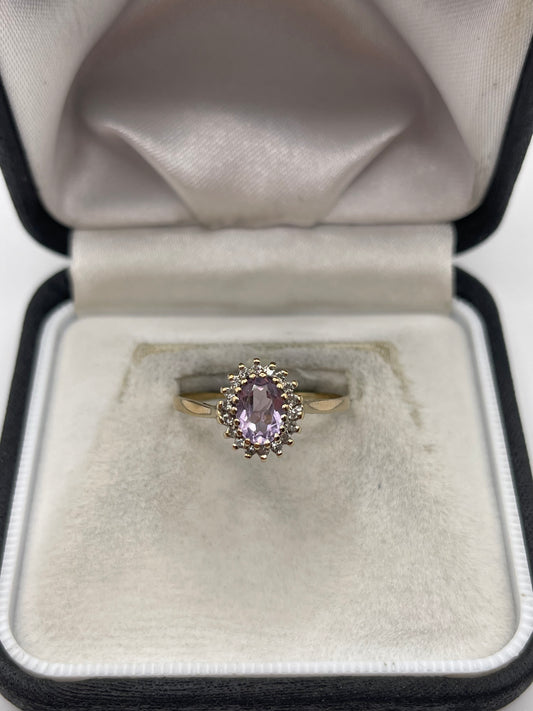 9ct gold amethyst and diamond ring